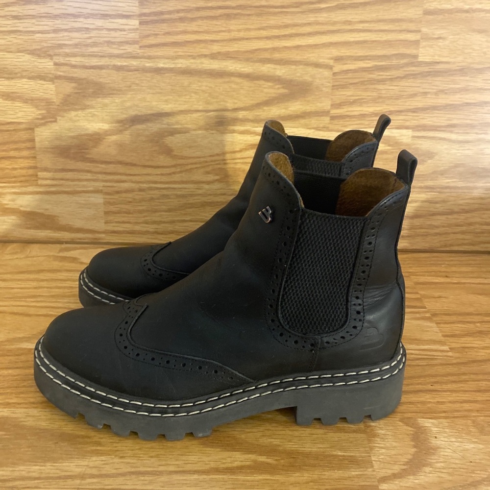 Bull Boxer Payton Slip On Chelsea Ankle Boots Women’s Size 7 M Black Wingtip - Picture 8 of 12
